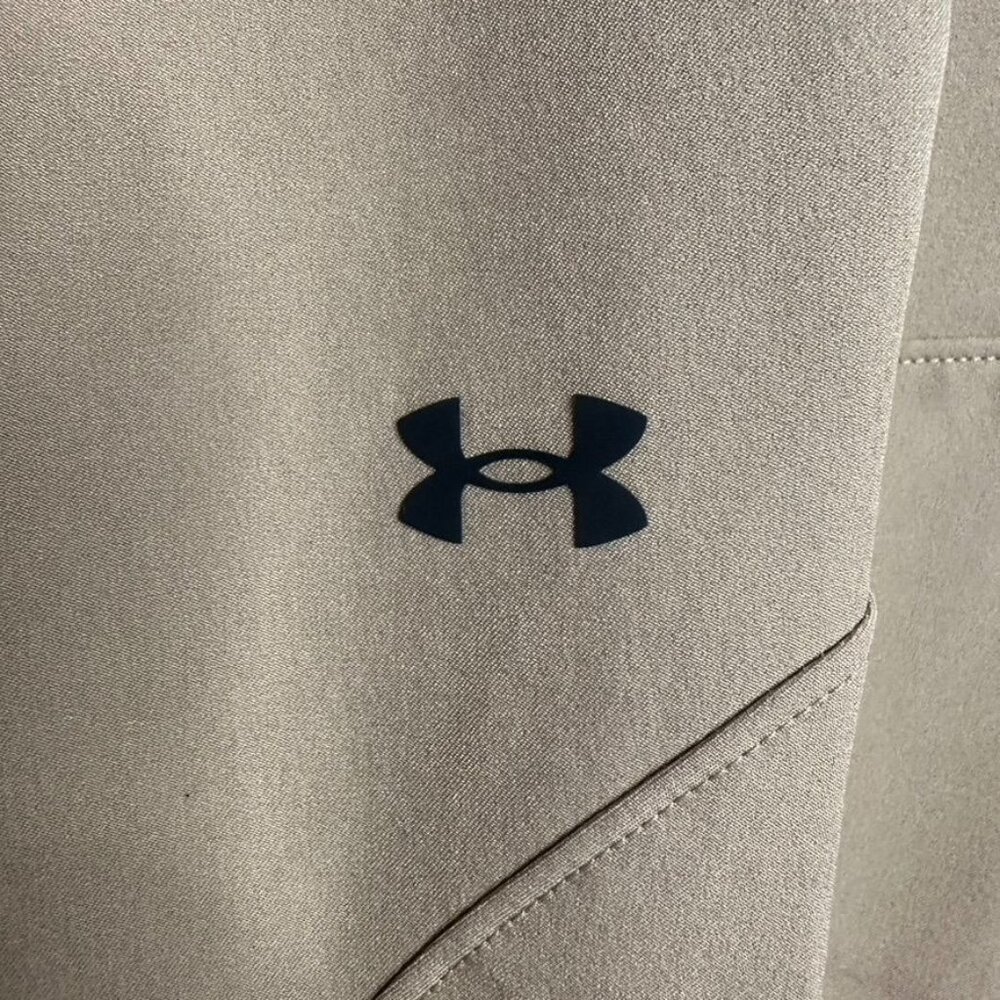 Under Armour Women's Unstoppable Casual Joggers Taper Leg NWT Size XL (Taupe) - Picture 3 of 15